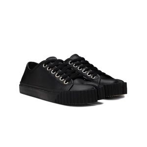MAISON MARGIELA BLACK TABI SNEAKERS